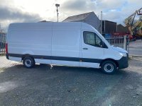 MERCEDES-BENZ SPRINTER