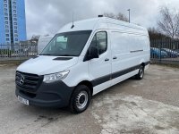 MERCEDES-BENZ SPRINTER