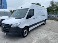 MERCEDES-BENZ SPRINTER