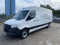 MERCEDES-BENZ SPRINTER