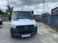 MERCEDES-BENZ SPRINTER