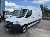 MERCEDES-BENZ SPRINTER